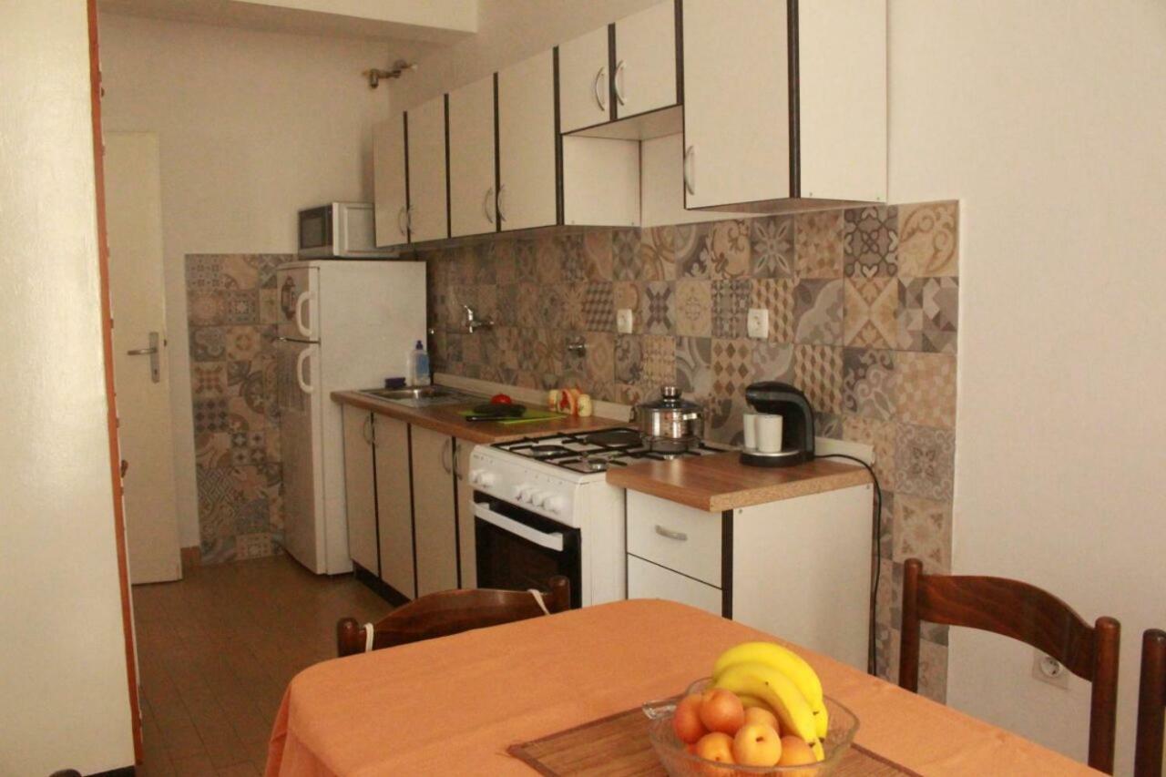 Apartment Monte Paradiso Пула Екстер'єр фото